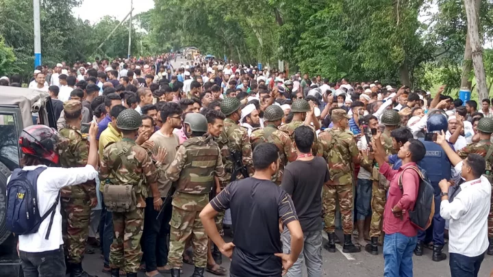 নাটোরে ইজতেমা আয়োজন নিয়ে তাবলিগের দুপক্ষের সংঘর্ষ, আহত ২৫