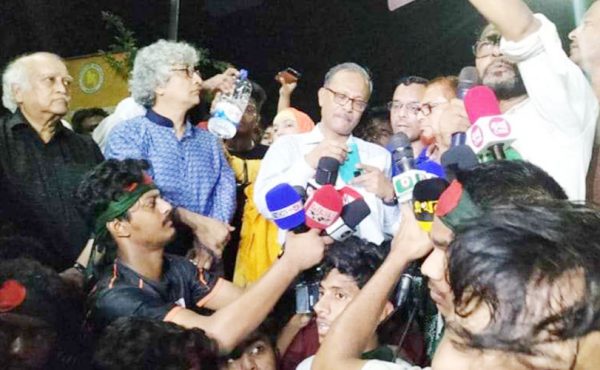 জগন্নাথ বিশ্ববিদ্যালয়ের সব দাবি মেনে নিয়েছে সরকার