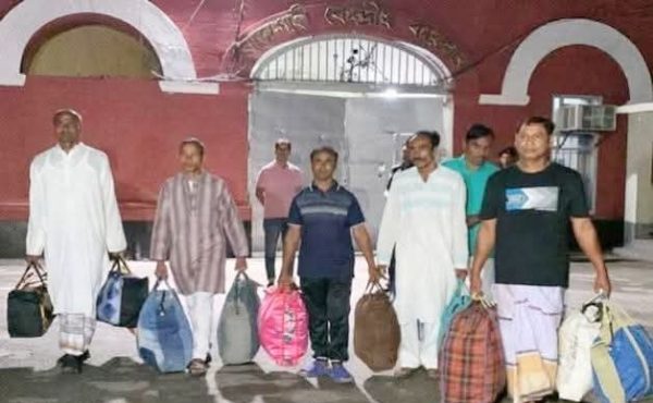 রাজশাহীতে যাবজ্জীবন সাজাপ্রাপ্ত ৭ বন্দীকে মুক্তি দিয়েছে সরকার