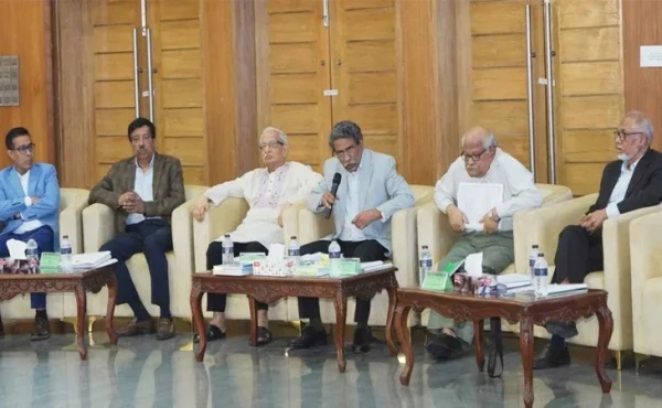 রাজনৈতিক দলগুলোর সঙ্গে ফের আলোচনায় জাতীয় ঐকমত্য কমিশন