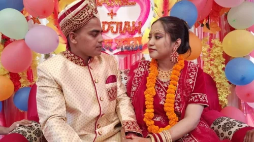 প্রেমের টানে নওগাঁয় মালয়েশিয়ান তরুণী