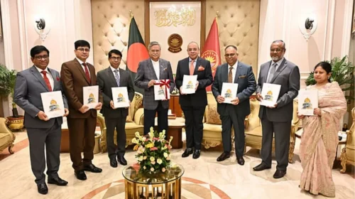 রাষ্ট্রপতির কাছে সুপ্রিম কোর্টের বার্ষিক প্রতিবেদন পেশ