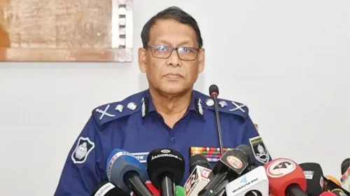 ১১ দিনের আইনশৃঙ্খলা সতর্কতার বিশেষ নির্দেশনার বিষয়ে জানা নেই : আইজিপি