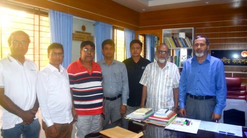 বিভাগীয় কমিশনারের সাথে রাজশাহী এডিটরস ফোরামের মতবিনিময়