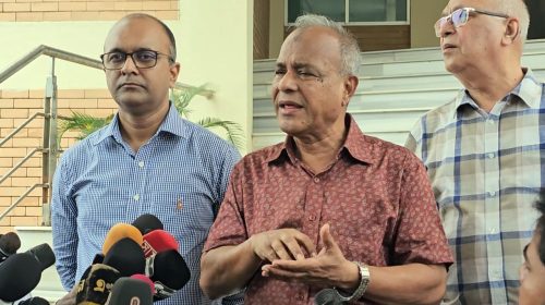 শুধু বাহক নয়, মাদকের সঙ্গে জড়িত গডফাদারদের ধরতে হবে : স্বরাষ্ট্র উপদেষ্টা