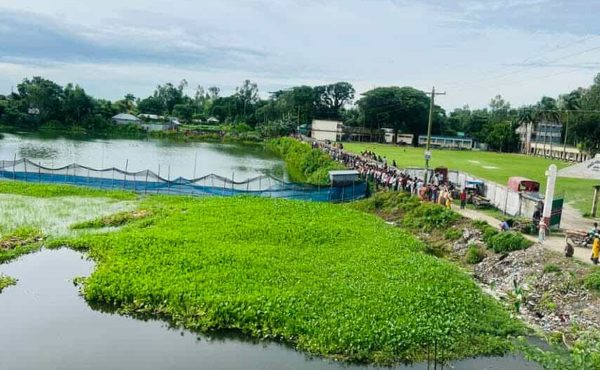 থানার ভেতরে এএসআইকে ছুরিকাঘাত, পুকুর থেকে হামলাকারীর মরদেহ উদ্ধার