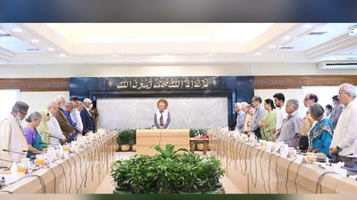 বিমান দুর্ঘটনায় নিহত দু’জন শিক্ষককে রাষ্ট্রীয় সম্মাননা প্রদান করা হবে