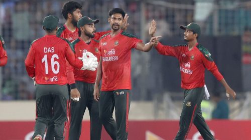 বাংলাদেশের কাছে পাত্তাই পেল না পাকিস্তান