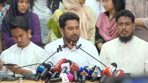 এনসিপি নেতাদের হত্যার উদ্দেশ্যে হামলা করেছে মুজিববাদী সন্ত্রাসীরা : নাহিদ ইসলাম