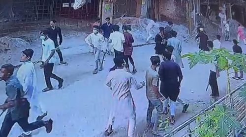 পল্লবীতে ৫ কোটি টাকা চাঁদা না পেয়ে হামলা-গুলি