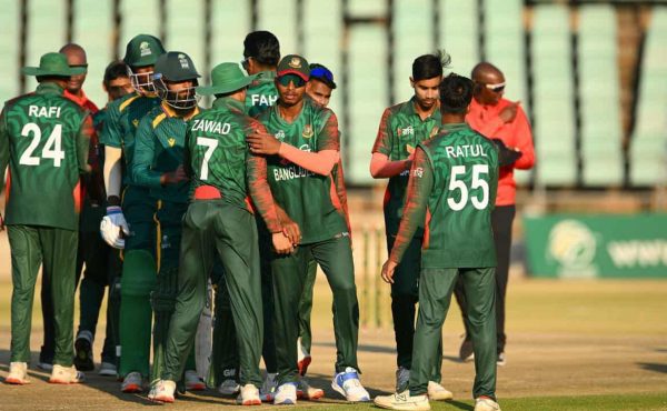 দক্ষিণ আফ্রিকাকে হারিয়ে ত্রিদেশীয় সিরিজ শুরু বাংলাদেশের