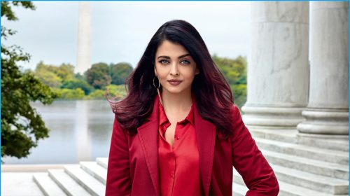 ছড়িয়ে পড়েছে ভুয়া ছবি, আদালতের দ্বারস্থ হলেন ঐশ্বরিয়া