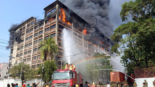 চট্টগ্রাম ইপিজেডে একটি কারখানায় ভয়াবহ আগুন, নিয়ন্ত্রণে ১৬ ইউনিট