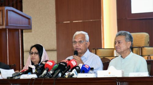 প্রথম ধাপে ফ্যামিলি কার্ড পাচ্ছেন ৩৭৫৬৭ নারী : সমাজকল্যাণ মন্ত্রী