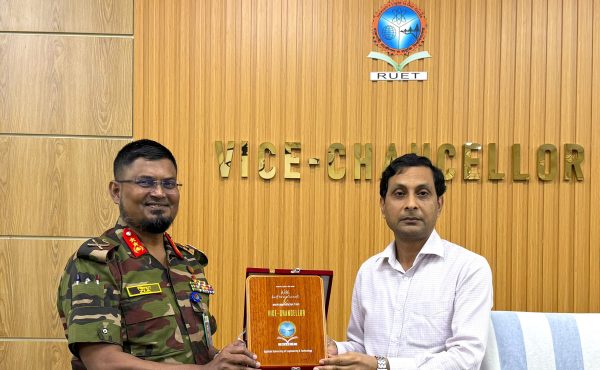 রুয়েটের উপাচার্যের সাথে সাক্ষাত করলেন পল্লী বিদ্যুতায়ন বোর্ডের চেয়ারম্যান