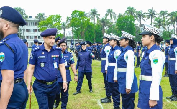 রাজশাহী জেলা পুলিশের মাস্টার প্যারেড ,মাসিক কল্যাণসভা ও অপরাধ পর্যালোচনা সভা অনুষ্ঠিত