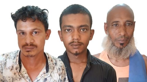 রাজশাহীতে মাদকবিরোধী অভিযানে ৩ মাদক ব্যবসায়ী গ্রেপ্তার