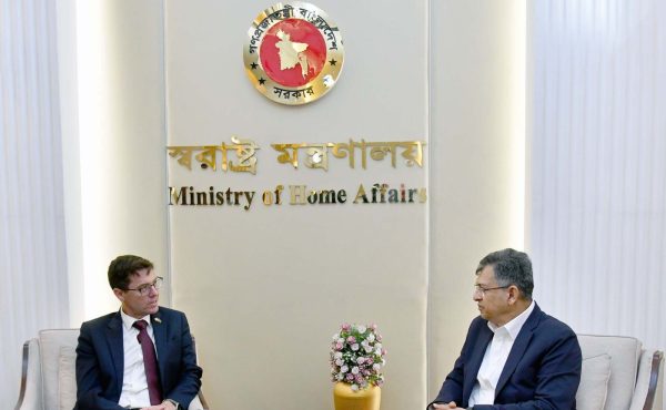 স্বরাষ্ট্রমন্ত্রীর সাথে নরওয়ের রাষ্ট্রদূতের সাক্ষাৎ