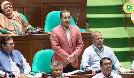 ফ্যামিলি কার্ড গ্রামীণ অর্থনীতিকে গতিশীল করছে : তথ্য ও সম্প্রচার প্রতিমন্ত্রী