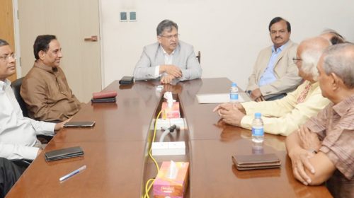 স্বরাষ্ট্রমন্ত্রীর সাথে বাংলাদেশ পূজা উদ্যাপন পরিষদের নেতৃবৃন্দের সাক্ষাৎ